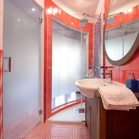 Guest house Aquae Romanae Piazza Lauro 4*
