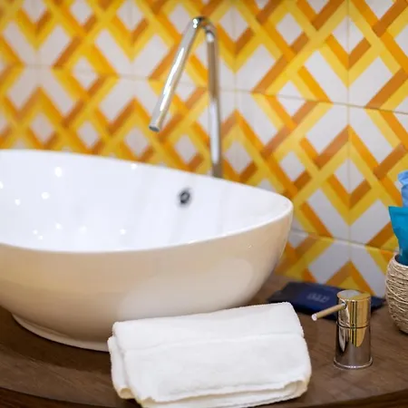 Aquae Romanae Piazza Lauro Guest house