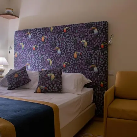 Gasthof Aquae Romanae Piazza Lauro 3*